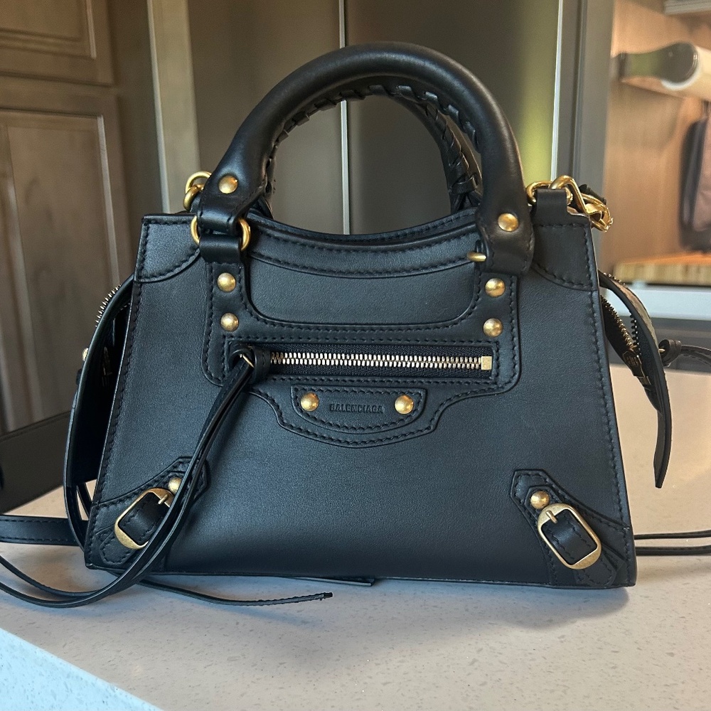 Balenciaga Neo Classic Mini -LIKE NEW - FINAL PRICE DROP